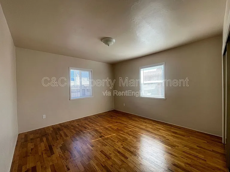 1234 Circle Ave #B — Photo 7