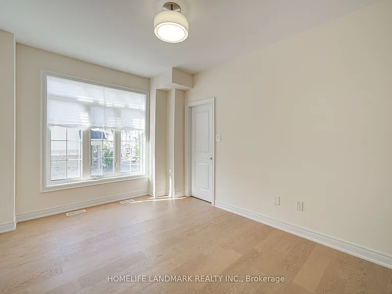 36 Latchford Ln — Photo 13