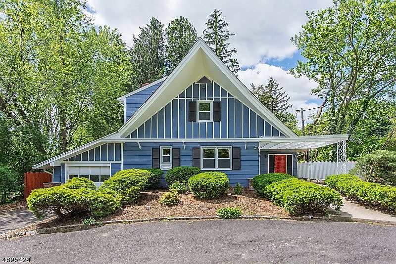 1st image of 516 Finlay Pl
