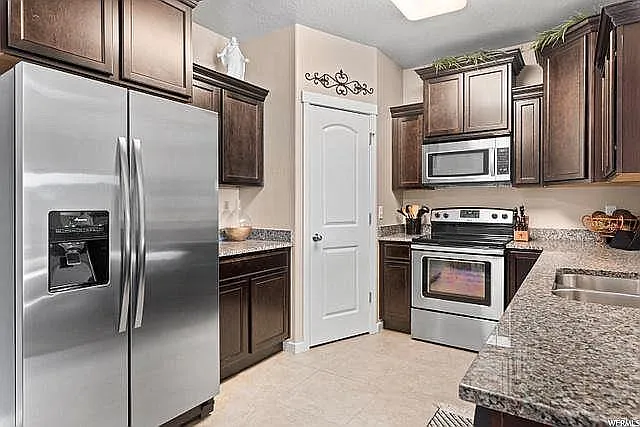 87 E Jordan Ridge Blvd #605 — Photo 6
