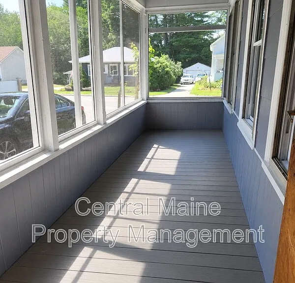485 Turner St #485 TURNER ST — Photo 12