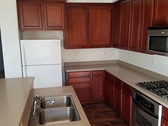 4th image of 2598 Allen Cir