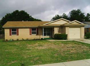 808 Ridgeway Dr, Richardson, TX 75080