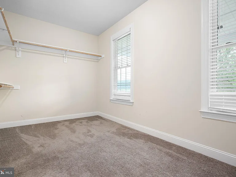 6337 Louisianna Rd — Photo 44