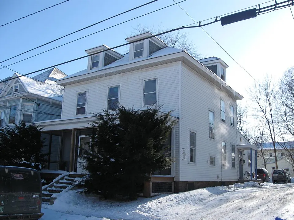 27 Hickok Pl #1