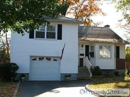 1st image of 4018 Driscoll Ln