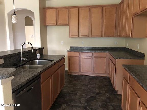 4th image of 1258 Girog Ave