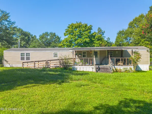 2 Horse Creek Rd, McHenry, MS 39561