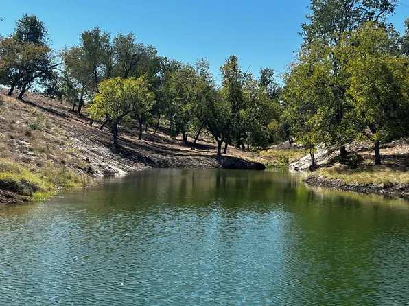 481 Living Water Ranch Rd, Harper, TX 78631