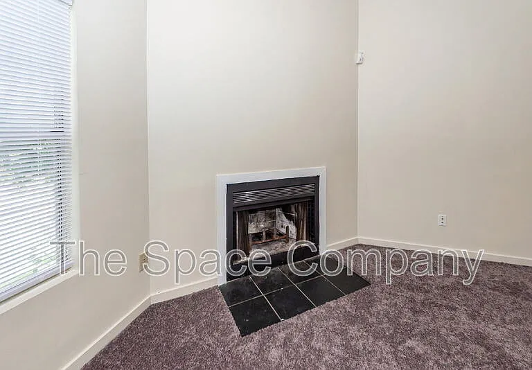 2020 Coldspring Dr — Photo 6