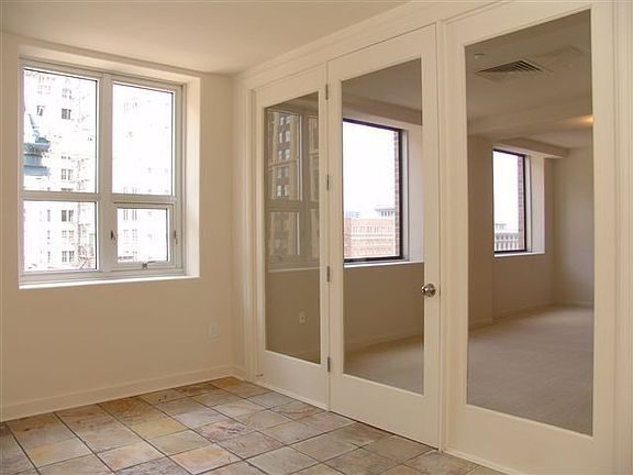 Sunroom/study 