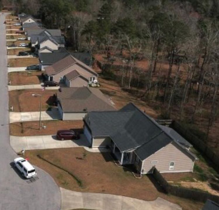 2nd image of 425 Satterfield Dr