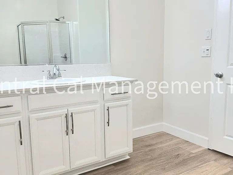 9029 Almond Creek Dr — Photo 18