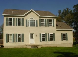 11033 Parshall Rd, Fenton, MI 48430