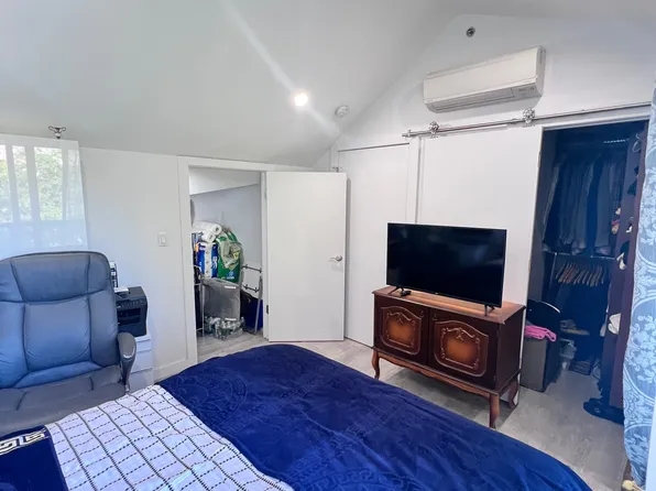 2820 Avenue Z image 11 of 16