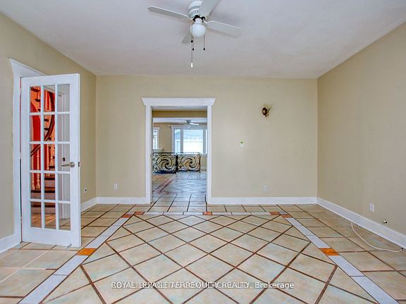 5th image of 19 Mill St N