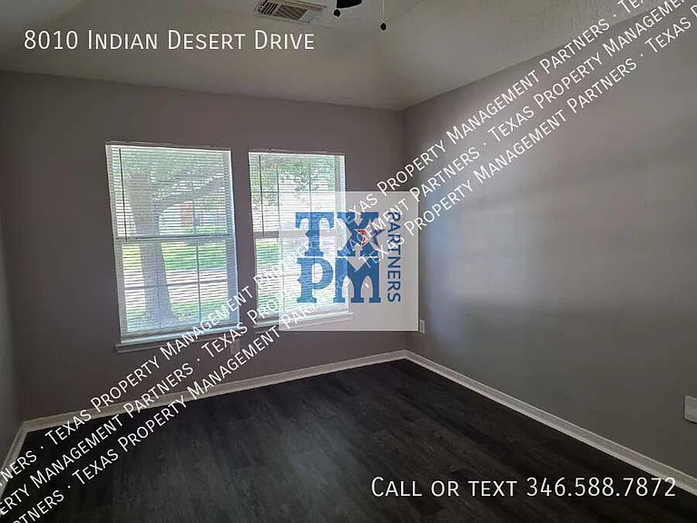 8010 Indian Desert Dr — Photo 5