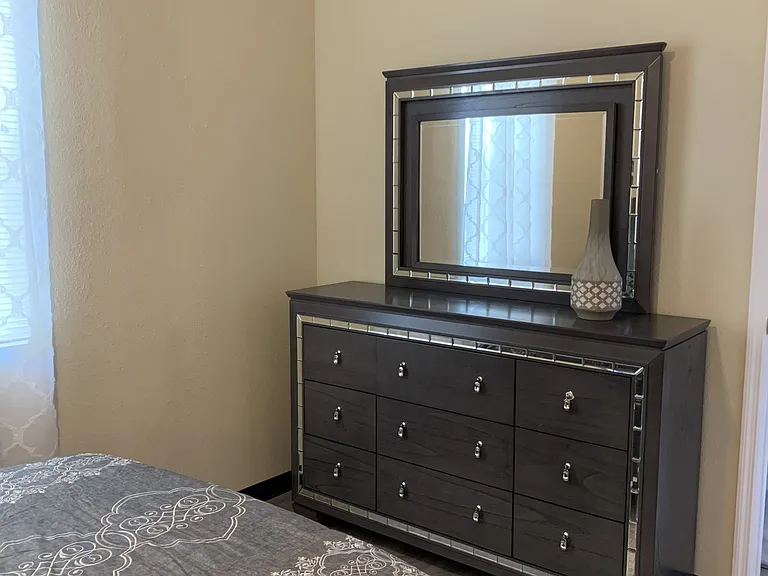 Fountain Hill Apartments — Photo 33