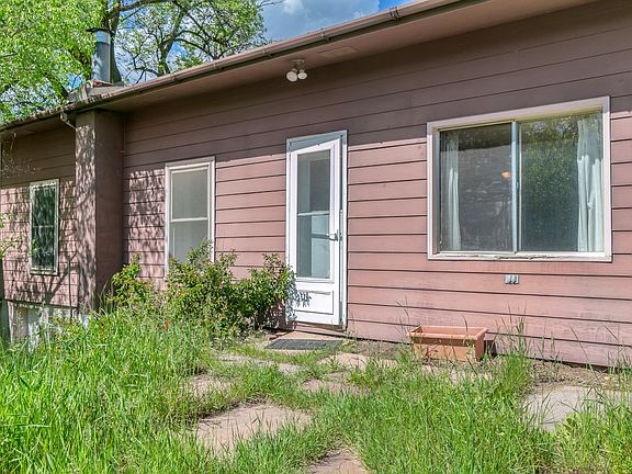 3rd image of 860 Poorman Rd