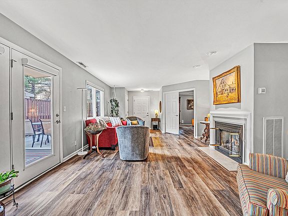 3rd image of 443 Windward Dr SW #443