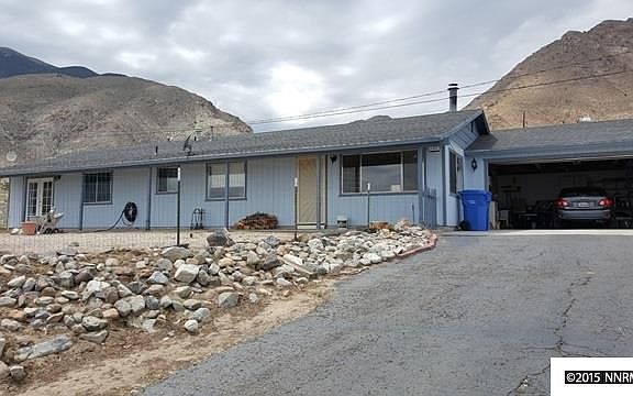 3rd image of 137 Summitview Dr