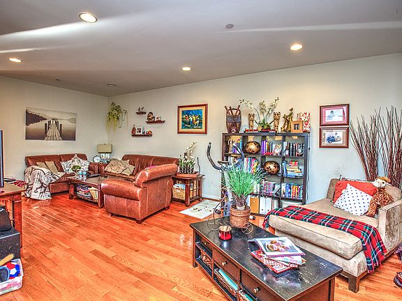 2nd image of 12375 Osborne Pl Unit 17