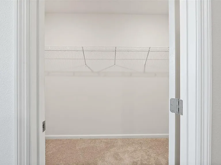 612 Linnet Ct — Photo 33