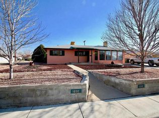 1200 Camina Contenta, Farmington, NM 87401