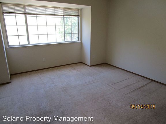 3rd image of 3327 Whitemarsh Ln