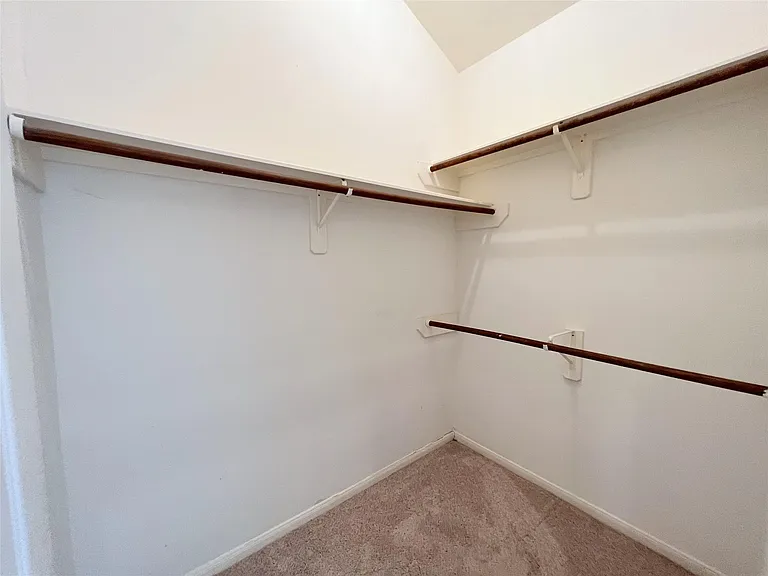 4723 Silverlake Dr — Photo 23
