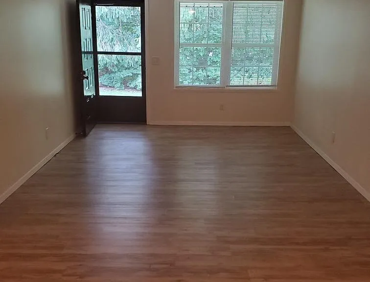 2700 Cleveland Rd #8C — Photo 5
