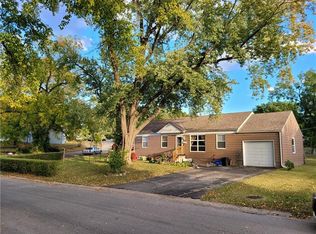 3521 NE 54th St, Kansas City, MO 64119