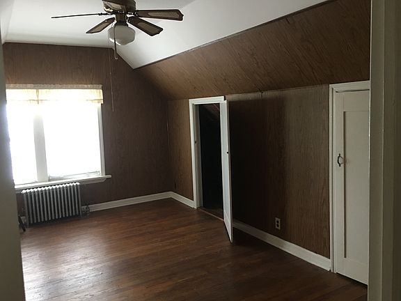 5th image of 17342 Fairchild Ave