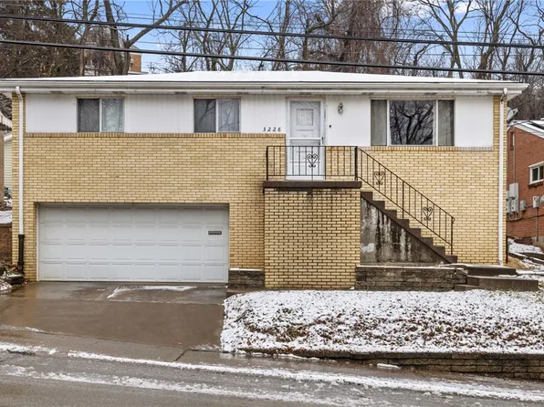 3228 Ladoga St, Pittsburgh, PA 15204