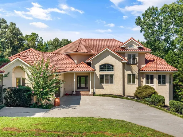 10315 N River Trl, Knoxville, TN 37922
