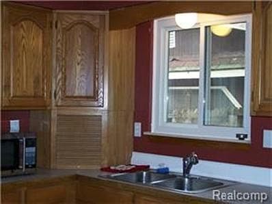 2nd image of 3255 Woodbrier Dr
