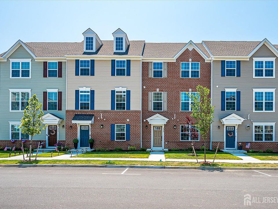 1st image of 220 Anchor Way