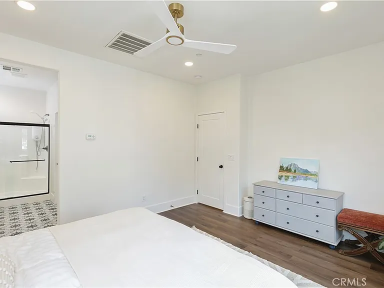 793 Banyan Way — Photo 24