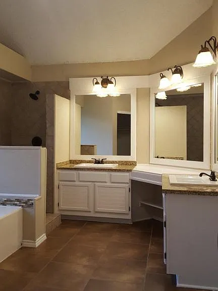 8010 Blackfin Dr — Photo 8