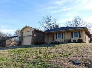 511 Evergreen Dr, Van Buren, AR 72956