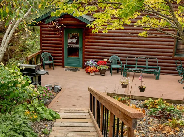 2800 White Pine Ln, Motley, MN 56466