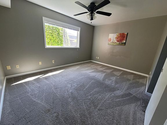 5th image of 6420 27th St NE