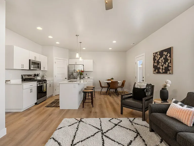 4118 S Baywood Dr — Photo 18
