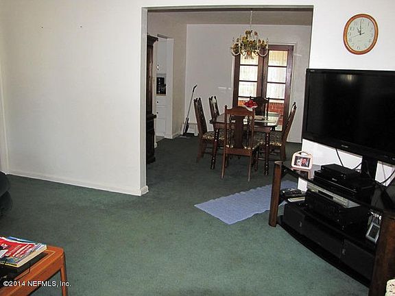 2nd image of 2549 Cesery Blvd