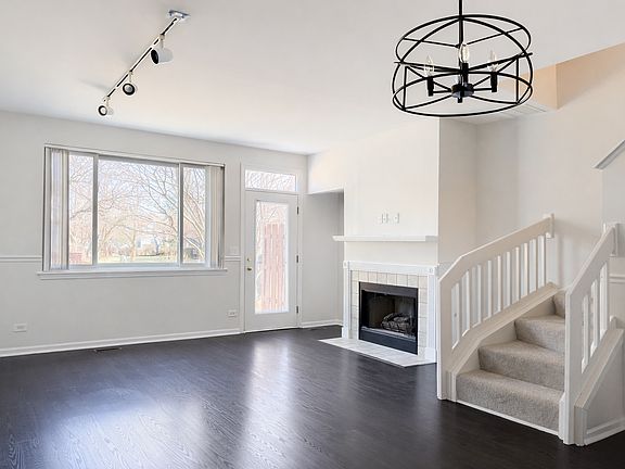 4th image of 1405 Grayshire Ct