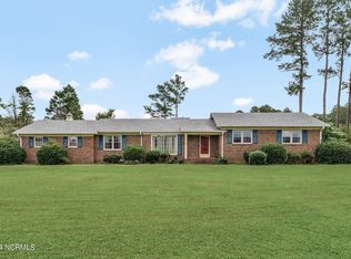 1279 Bay Rd, Teachey, NC 28464