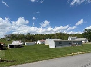 16111 Orleans Dr, Abingdon, VA 24210