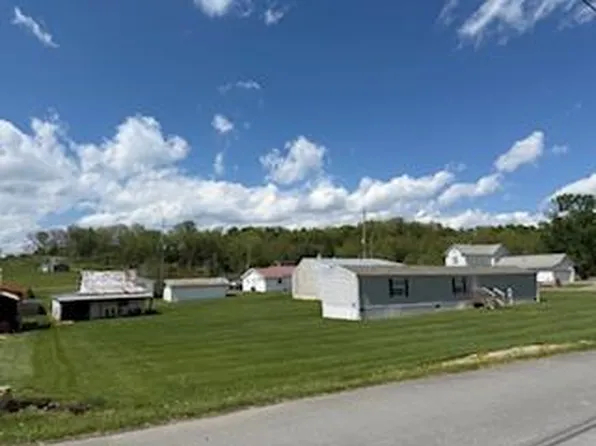 16111 Orleans Dr, Abingdon, VA 24210