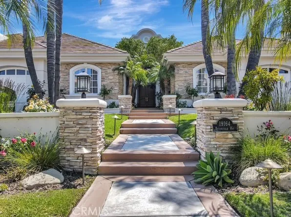 19164 Briarfield Way, Tarzana, CA 91356