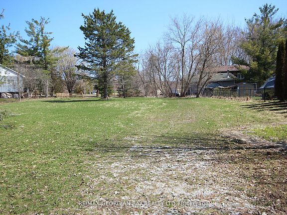 4th image of 5766 Penetanguishene Rd